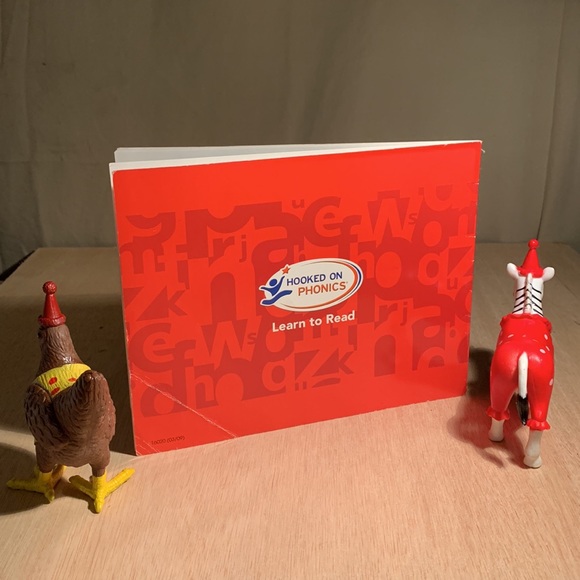 2009 Hooked on Phonics “The Party” Book (Paperback), party rooster & zebra used - Picture 5 of 17